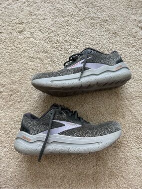 Brooks Ghost Max